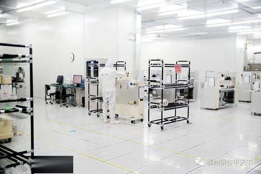 集成電路凈化車間的圖片 集成電路凈化車間的圖片
