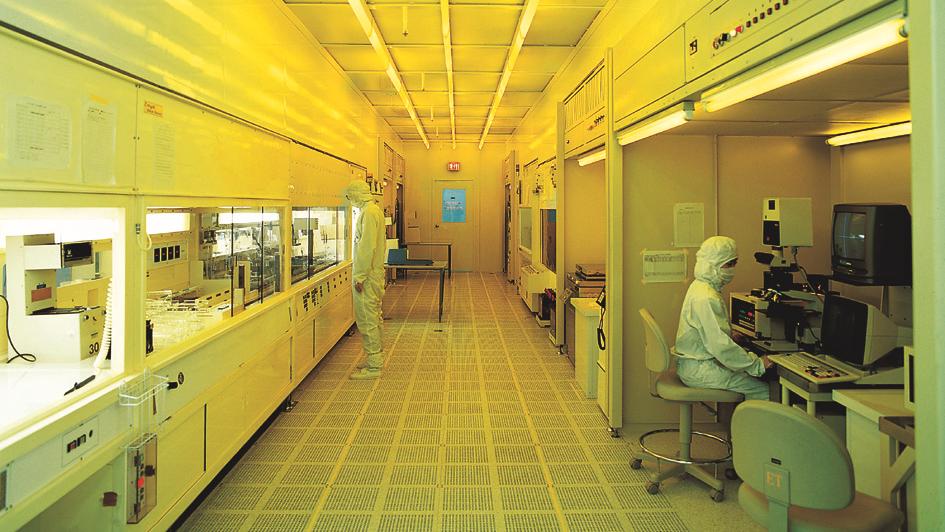 千級電子潔凈車間的圖片 千級電子潔凈車間的圖片